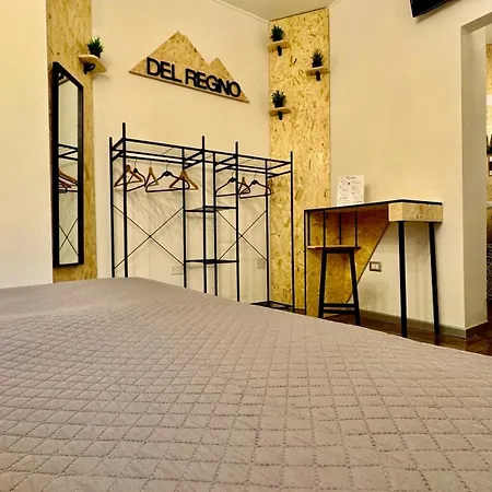 Del Regno House